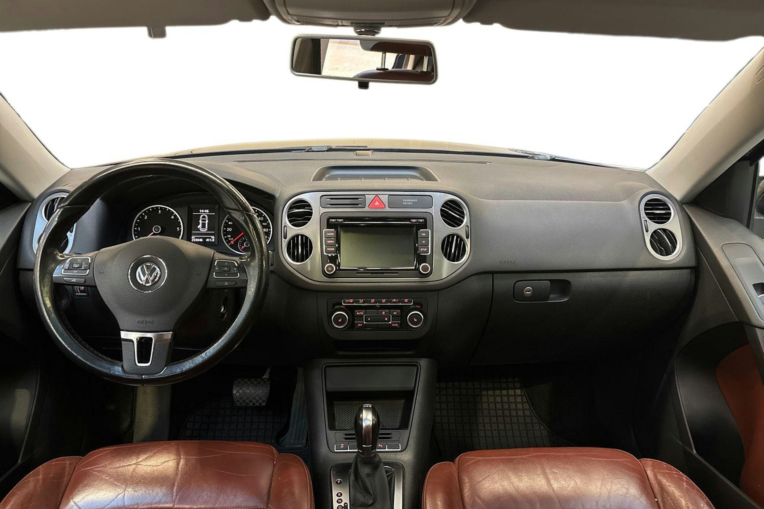 sininen Volkswagen Tiguan 2011 kuva 7.