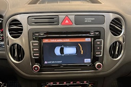 sininen Volkswagen Tiguan 2011 kuva 17.