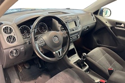 Sininen Volkswagen Tiguan 2011 kuva 7.