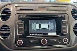 Sininen Volkswagen Tiguan 2011 kuva 19.