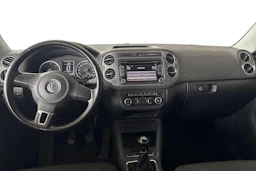 ruskea (beige) Volkswagen Tiguan 2011 kuva 7.