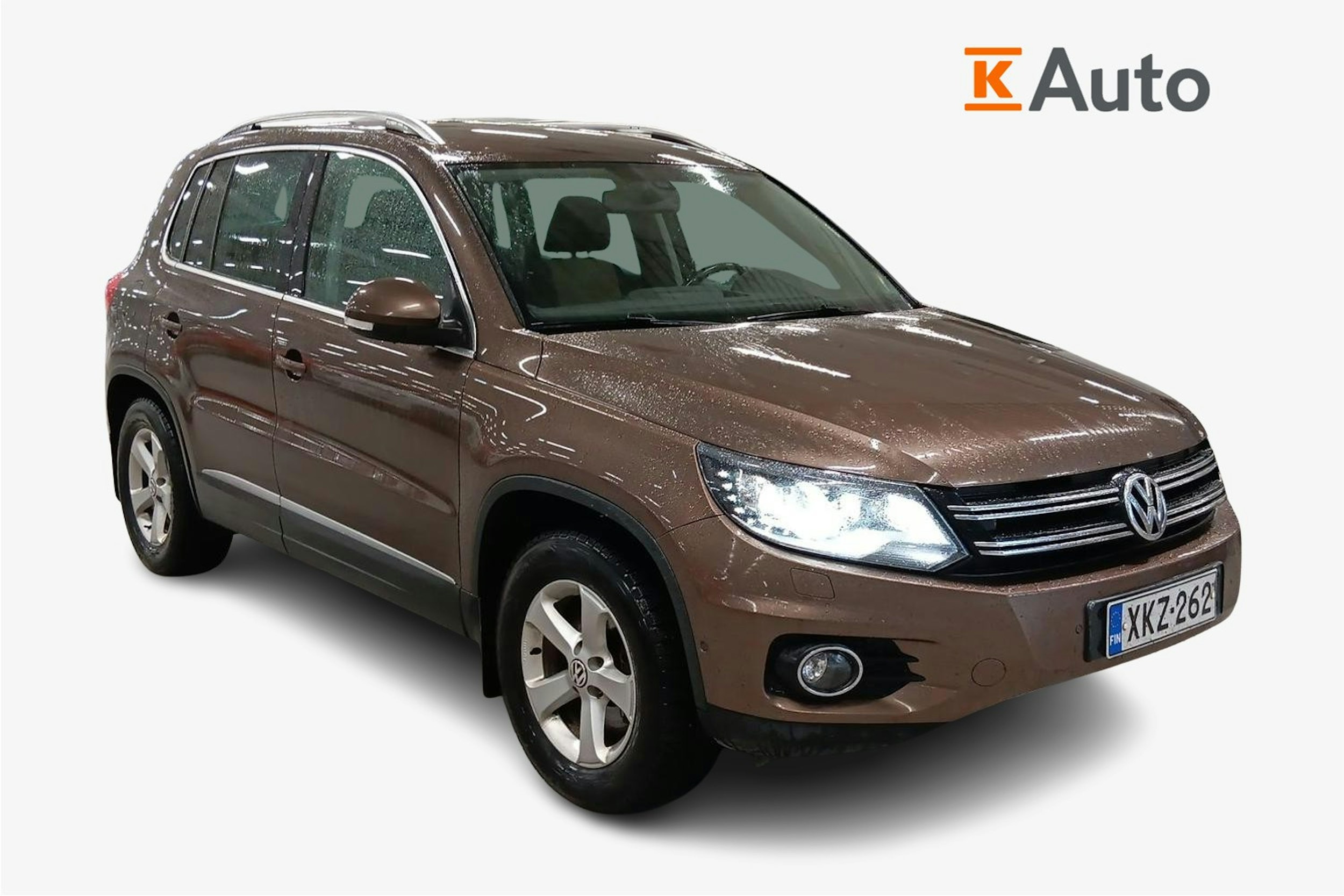 ruskea (beige) Volkswagen Tiguan 2011 kuva 1.