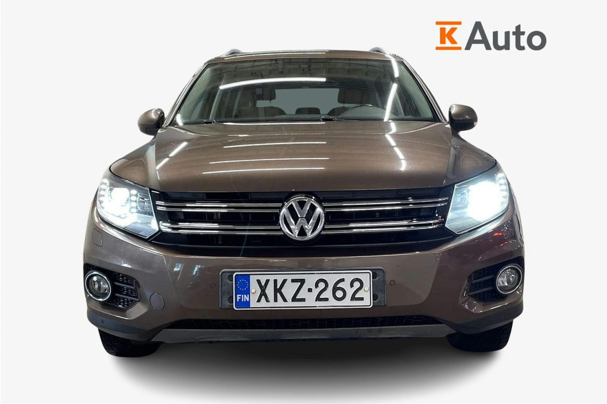 Ruskea (beige) Volkswagen Tiguan 2011 kuva 5.
