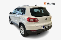 valkoinen Volkswagen Tiguan 2011 kuva 2.