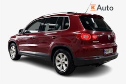 punainen Volkswagen Tiguan 2011 kuva 2.