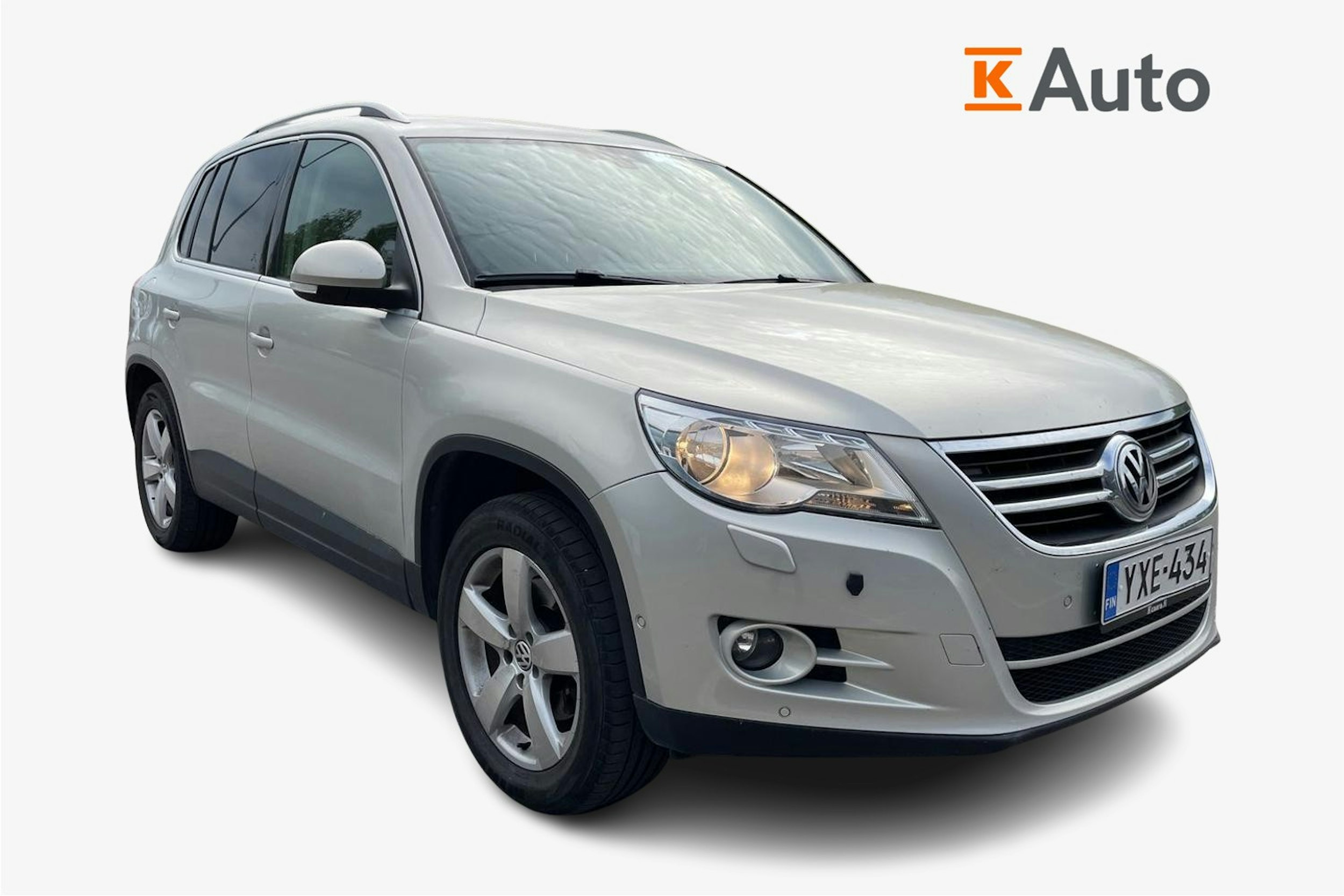 met. harmaa Volkswagen Tiguan 2011 kuva 4.
