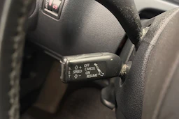 Harmaa Volkswagen Tiguan 2012 kuva 22.