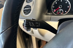 Ruskea (beige) Volkswagen Tiguan 2012 kuva 15.
