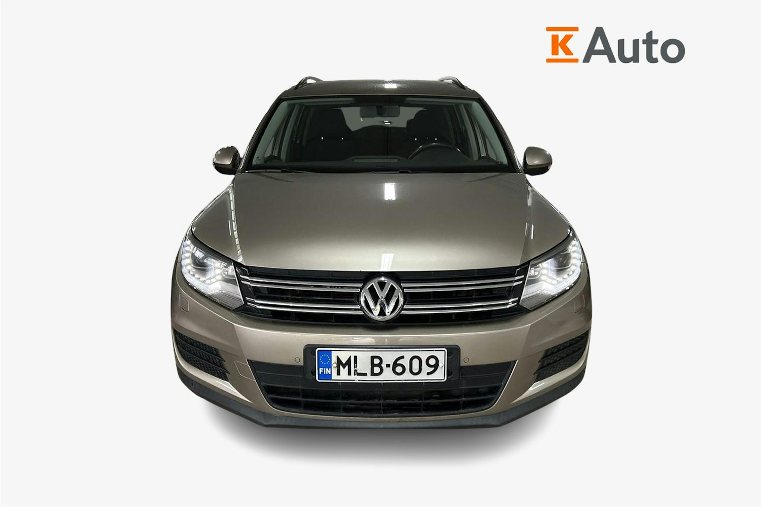 ruskea (beige) Volkswagen Tiguan 2012 kuva 5.