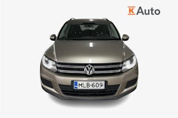 ruskea (beige) Volkswagen Tiguan 2012 kuva 5.