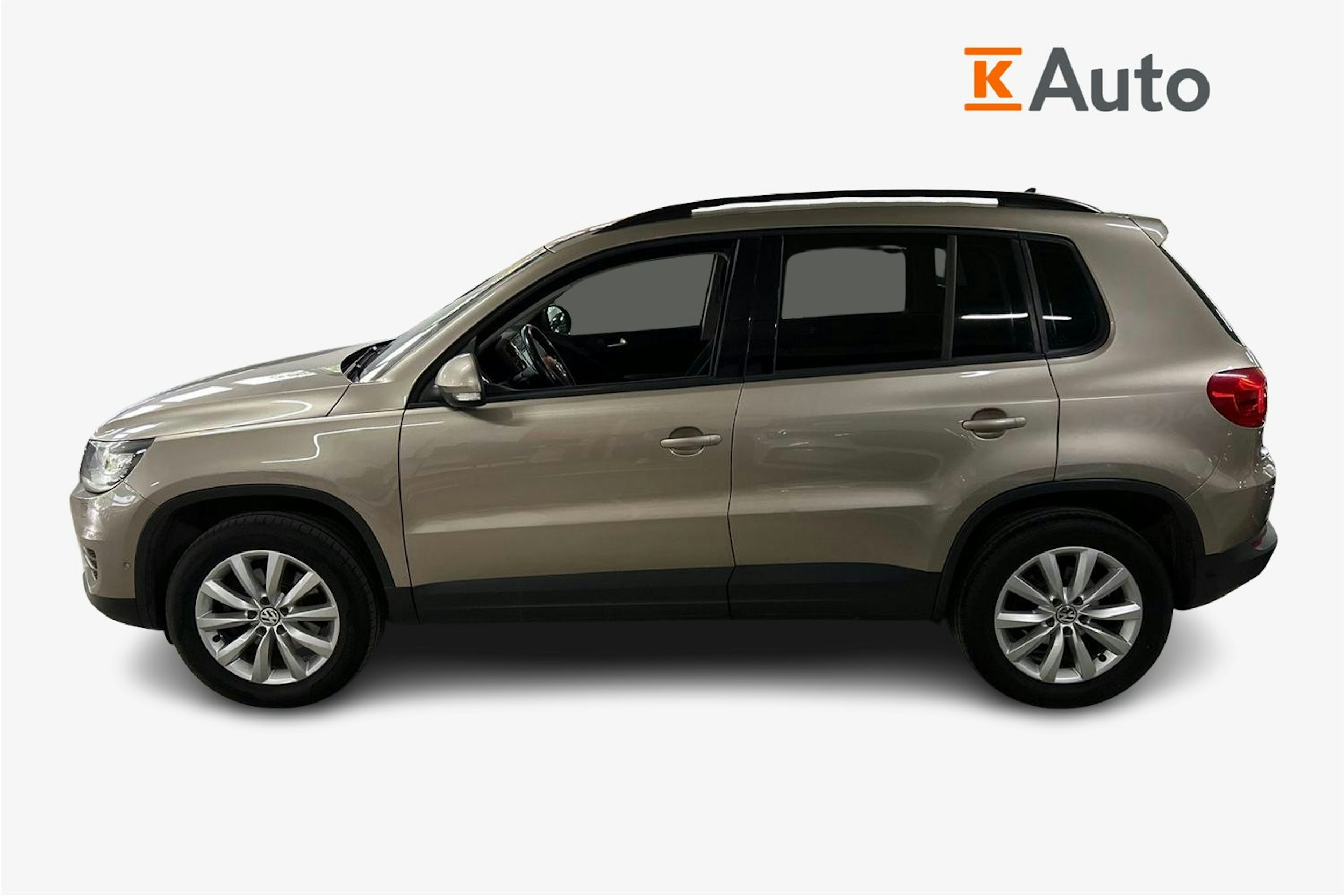 ruskea (beige) Volkswagen Tiguan 2012 kuva 6.