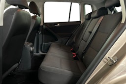 ruskea (beige) Volkswagen Tiguan 2012 kuva 10.