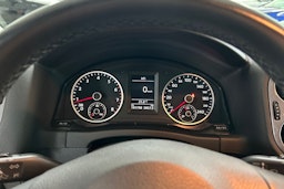 ruskea (beige) Volkswagen Tiguan 2012 kuva 21.