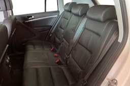 Valkoinen Volkswagen Tiguan 2012 kuva 10.