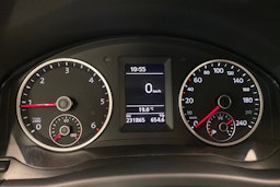 Musta Volkswagen Tiguan 2012 kuva 16.