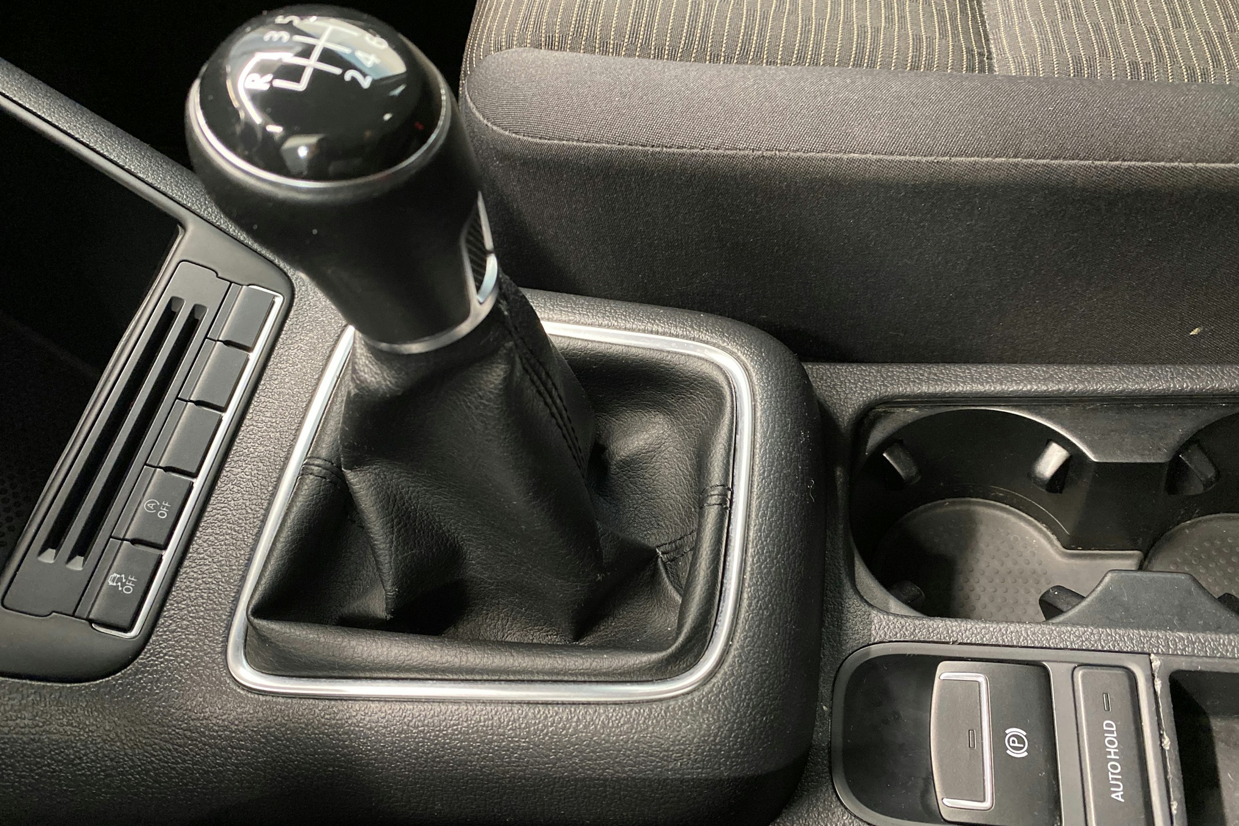 Musta Volkswagen Tiguan 2012 kuva 23.