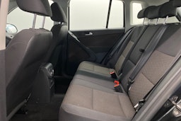 Musta Volkswagen Tiguan 2012 kuva 26.