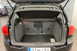Musta Volkswagen Tiguan 2012 kuva 28.