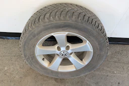 ruskea (beige) Volkswagen Tiguan 2012 kuva 13.