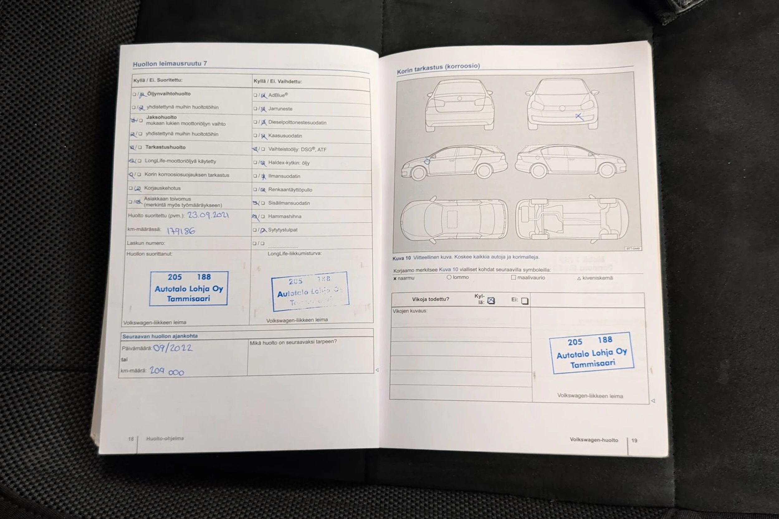 ruskea (beige) Volkswagen Tiguan 2012 kuva 32.