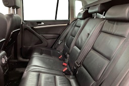 Ruskea (beige) Volkswagen Tiguan 2012 kuva 10.