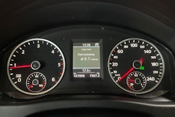 Ruskea (beige) Volkswagen Tiguan 2012 kuva 14.