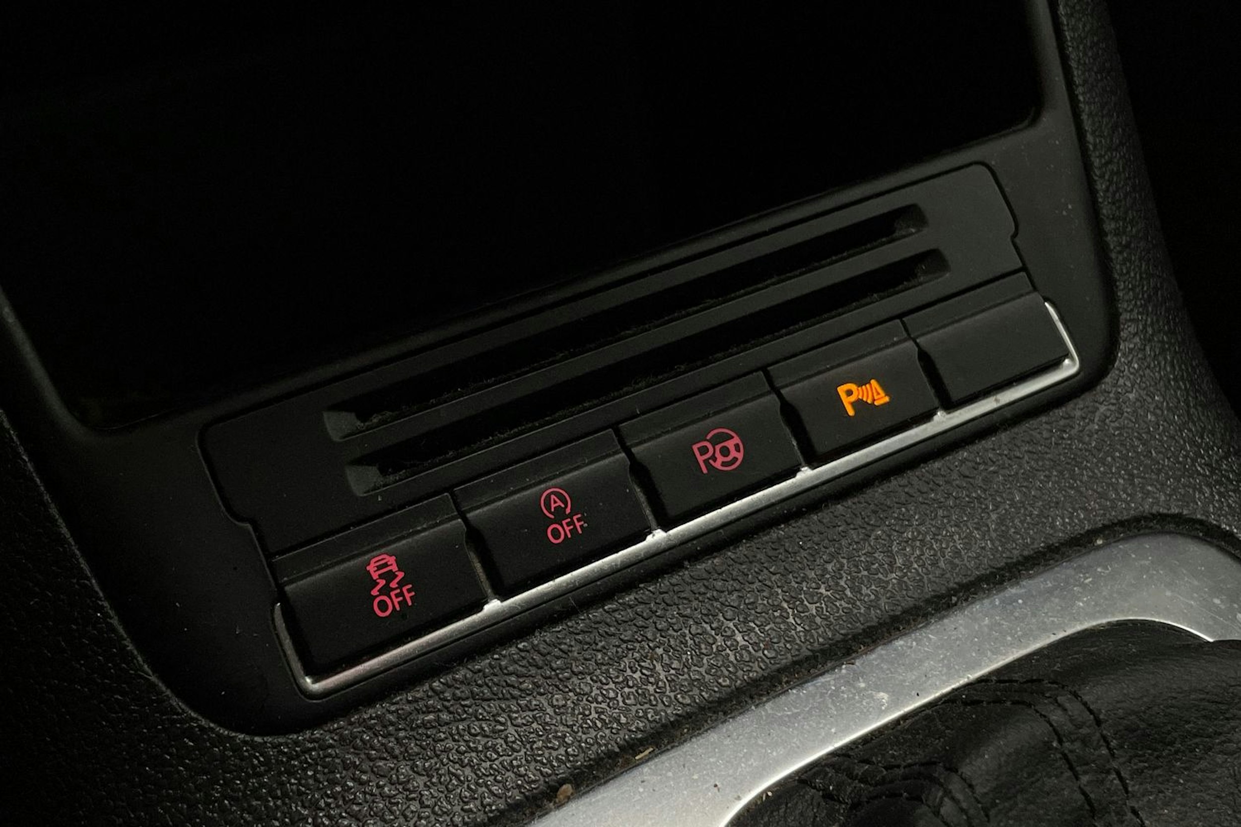 Ruskea (beige) Volkswagen Tiguan 2012 kuva 22.