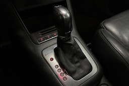Ruskea (beige) Volkswagen Tiguan 2012 kuva 23.