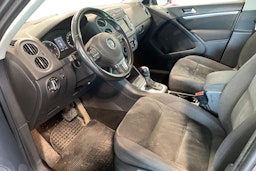 harmaa Volkswagen Tiguan 2012 kuva 3.