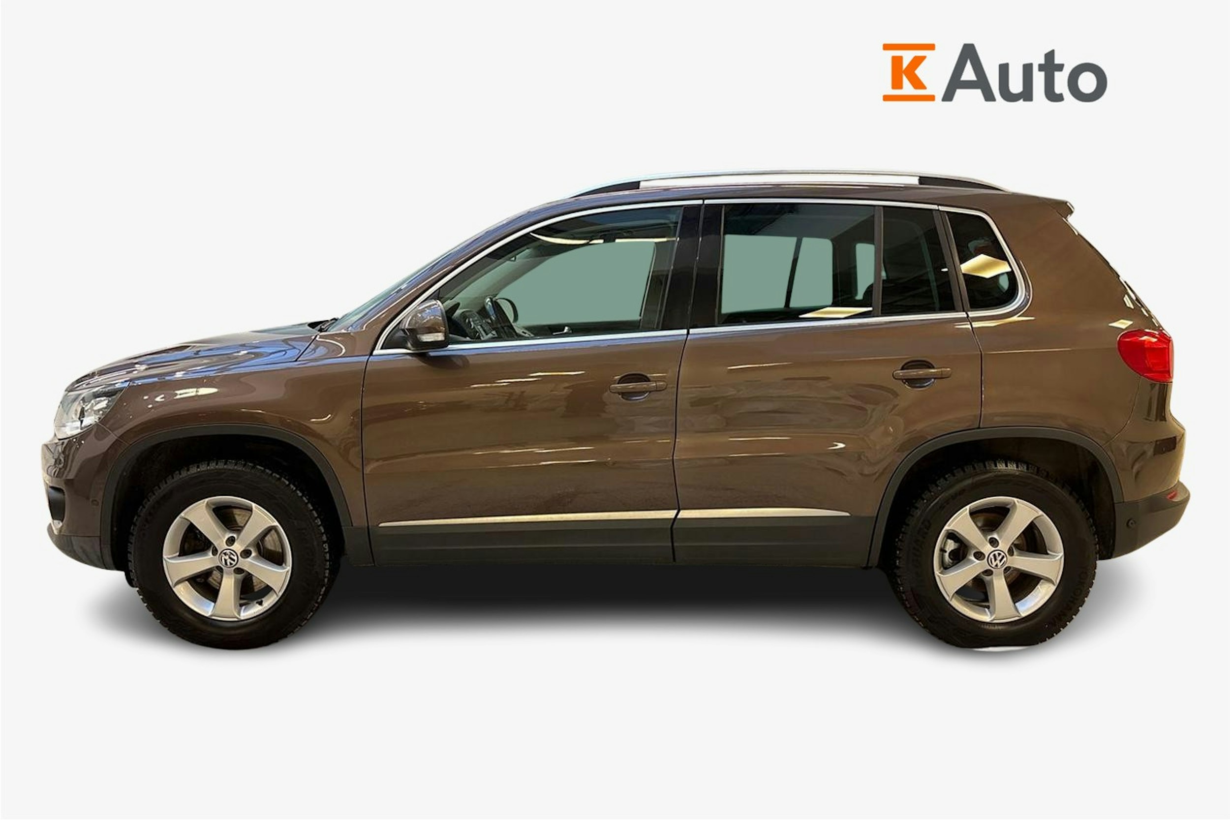 ruskea (beige) Volkswagen Tiguan 2012 kuva 6.