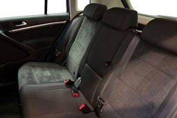 ruskea (beige) Volkswagen Tiguan 2012 kuva 10.