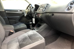 ruskea (beige) Volkswagen Tiguan 2012 kuva 21.