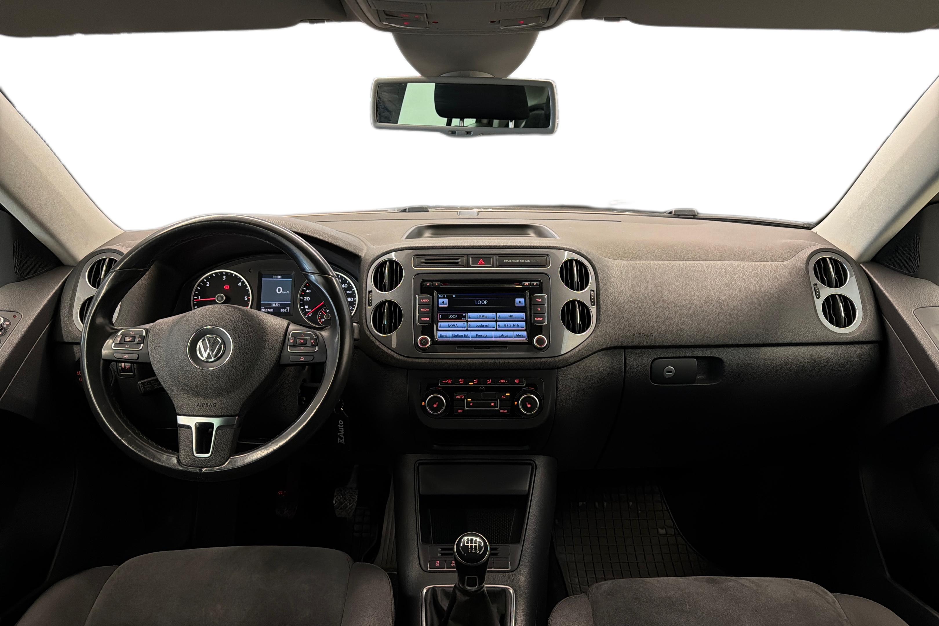 Volkswagen Tiguan 2012, kuva 7/25