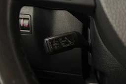 ruskea (beige) Volkswagen Tiguan 2012 kuva 16.