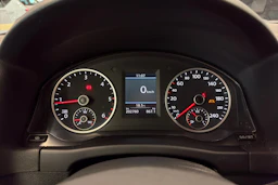 ruskea (beige) Volkswagen Tiguan 2012 kuva 17.