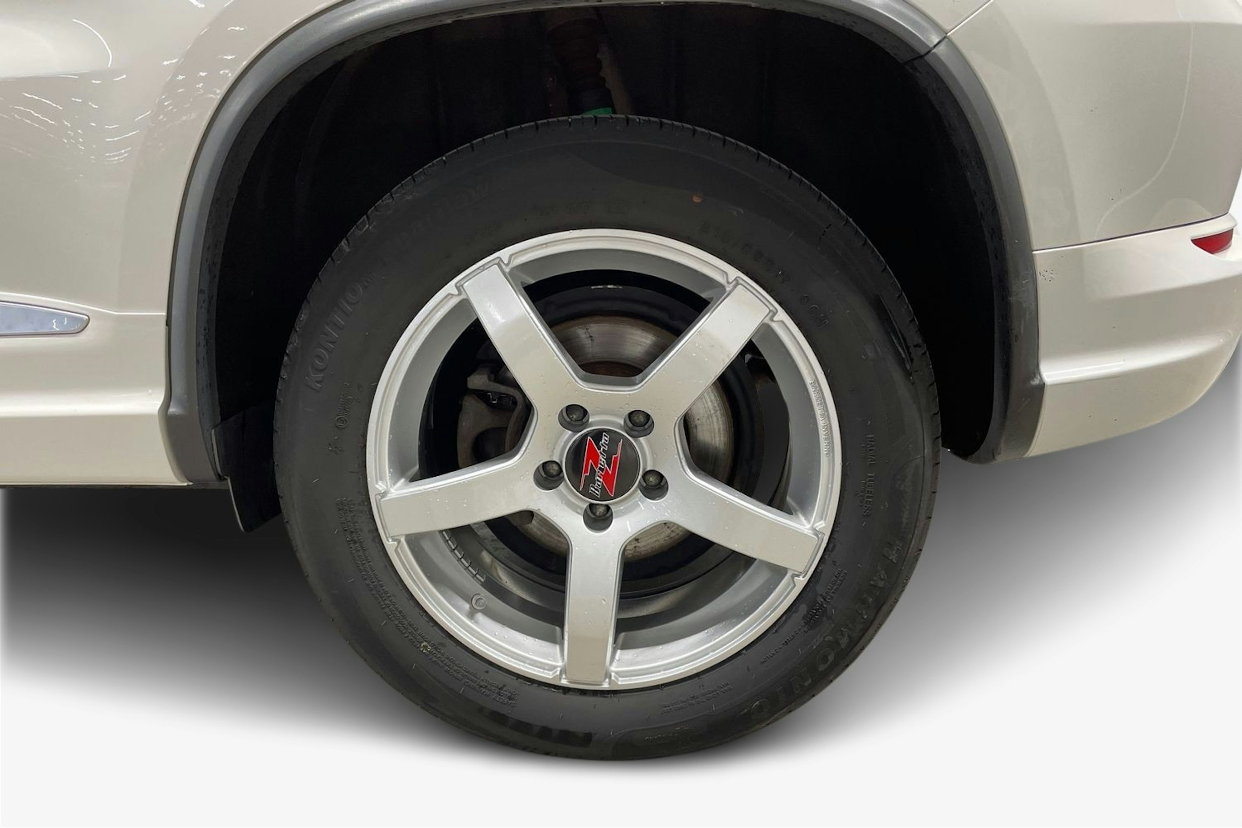 valkoinen Volkswagen Tiguan 2013 kuva 11.