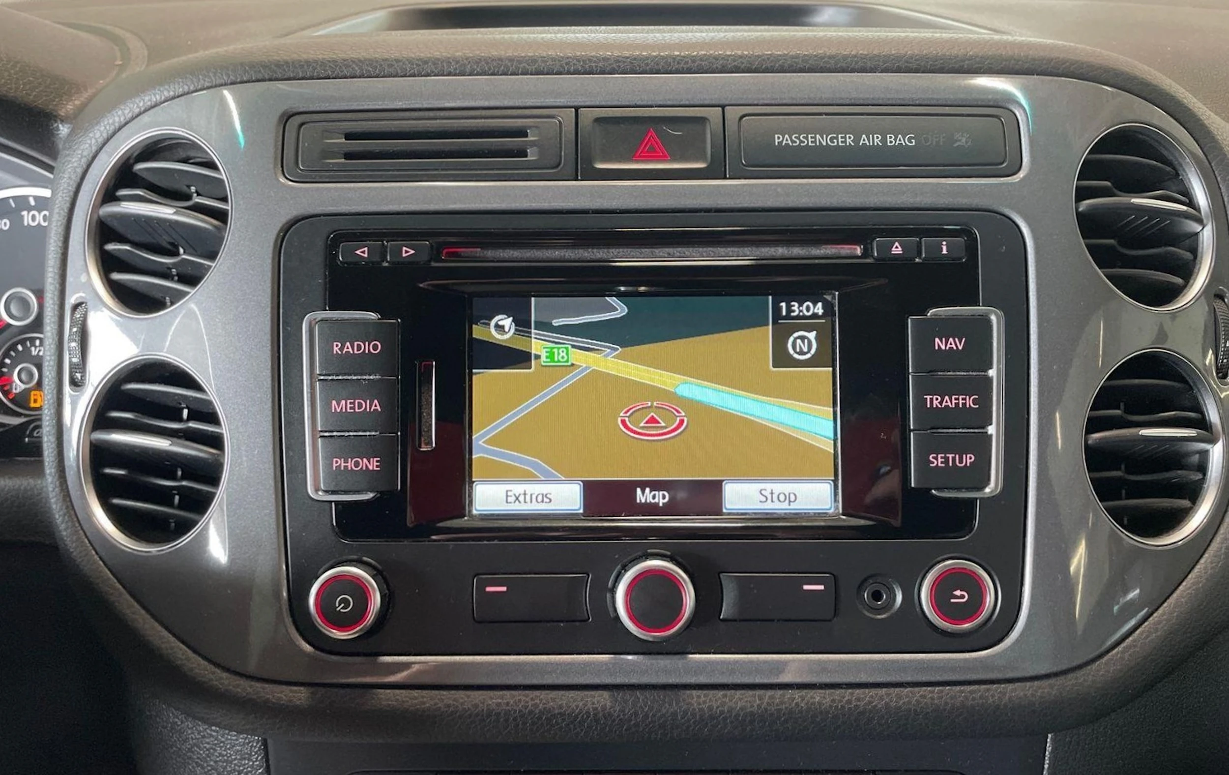 musta Volkswagen Tiguan 2013 kuva 22.