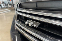 musta Volkswagen Tiguan 2013 kuva 27.