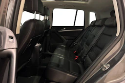 met. harmaa Volkswagen Tiguan 2013 kuva 11.