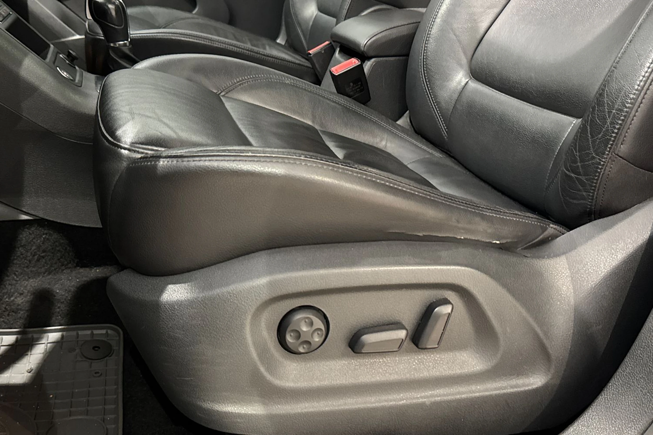 met. harmaa Volkswagen Tiguan 2013 kuva 18.