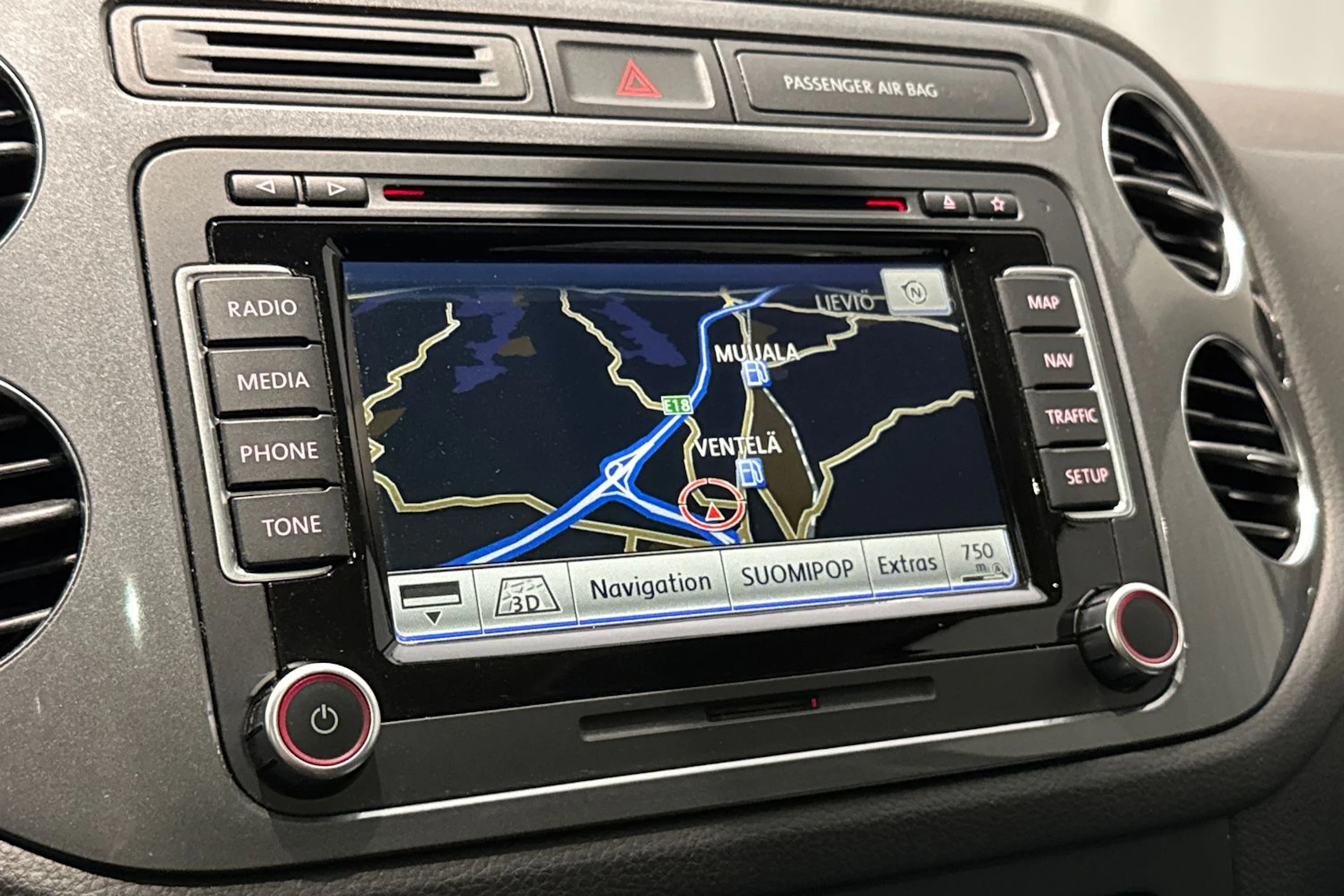 met. harmaa Volkswagen Tiguan 2013 kuva 24.