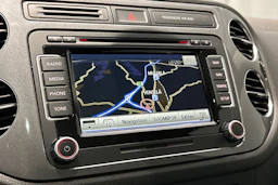met. harmaa Volkswagen Tiguan 2013 kuva 24.