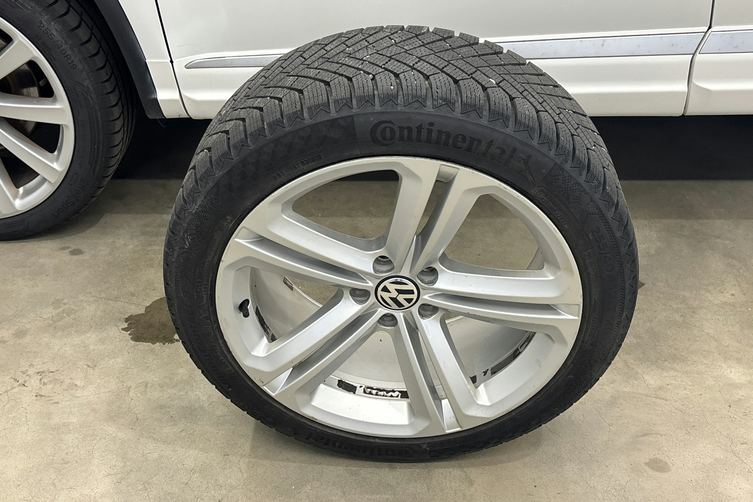 valkoinen Volkswagen Tiguan 2013 kuva 28.