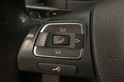 Ruskea (beige) Volkswagen Tiguan 2013 kuva 17.
