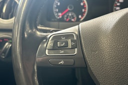 ruskea (beige) Volkswagen Tiguan 2014 kuva 16.