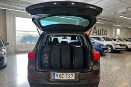 ruskea (beige) Volkswagen Tiguan 2014 kuva 36.