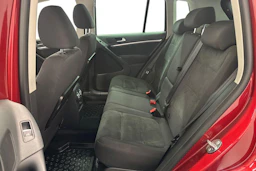 punainen Volkswagen Tiguan 2013 kuva 11.