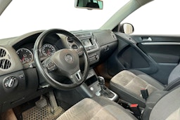 harmaa Volkswagen Tiguan 2014 kuva 3.