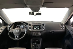 harmaa Volkswagen Tiguan 2014 kuva 9.