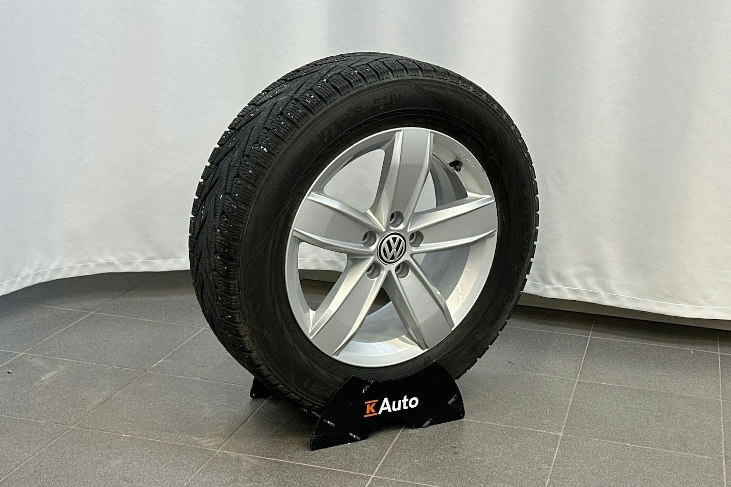 harmaa Volkswagen Tiguan 2014 kuva 14.